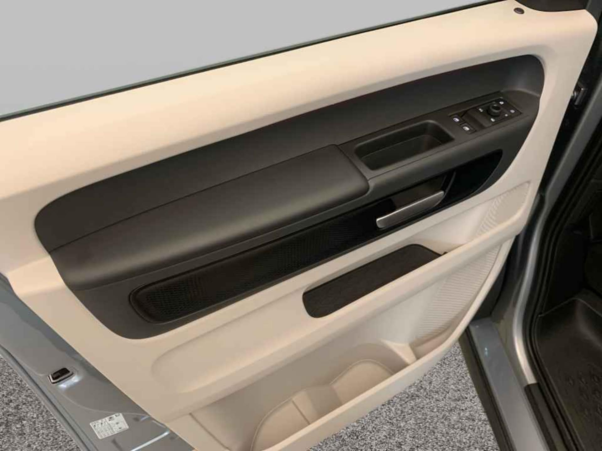Volkswagen ID. Buzz Pro