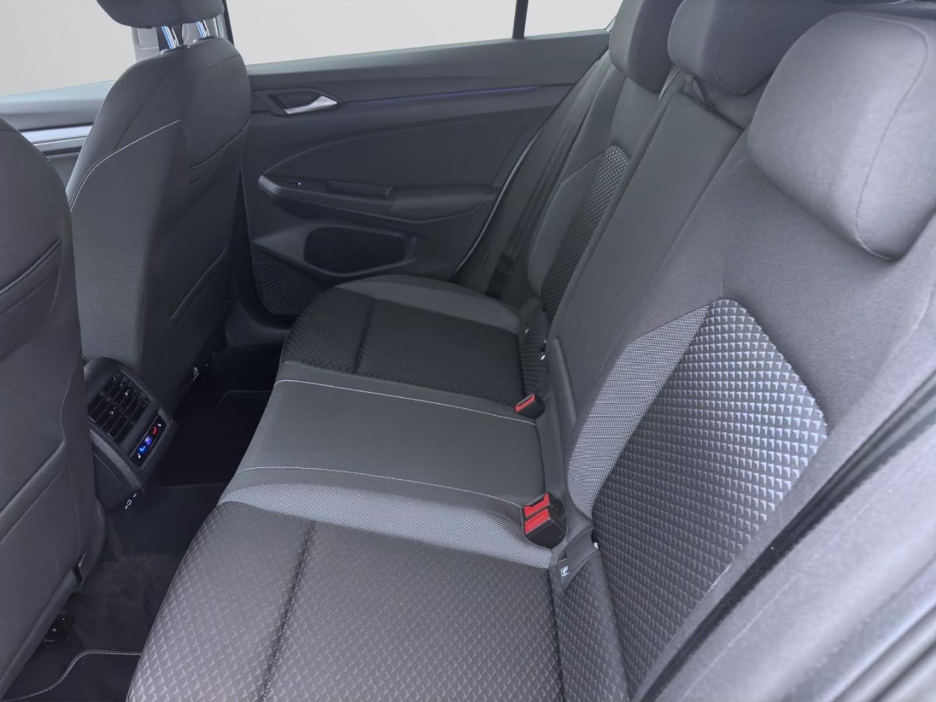 Volkswagen Golf Active