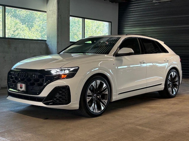 2026 Audi Q8