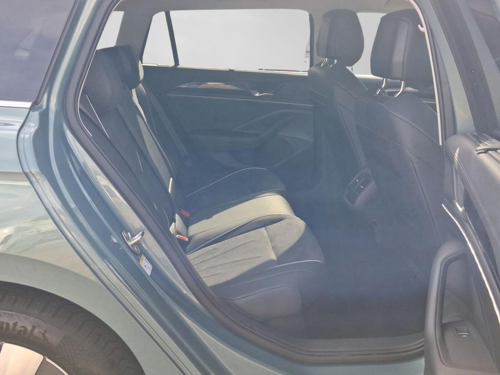 Volkswagen Passat – Bild 6
