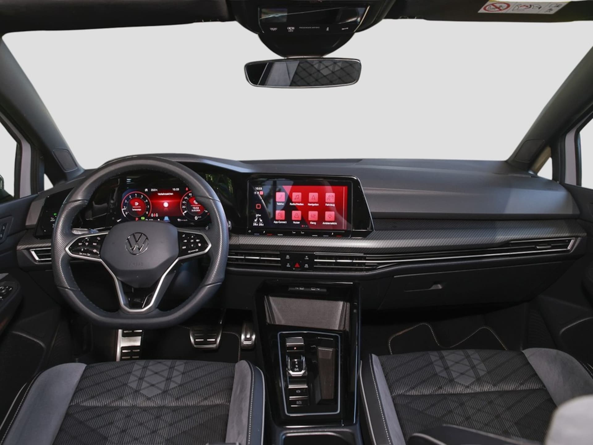 Volkswagen Golf R-Line