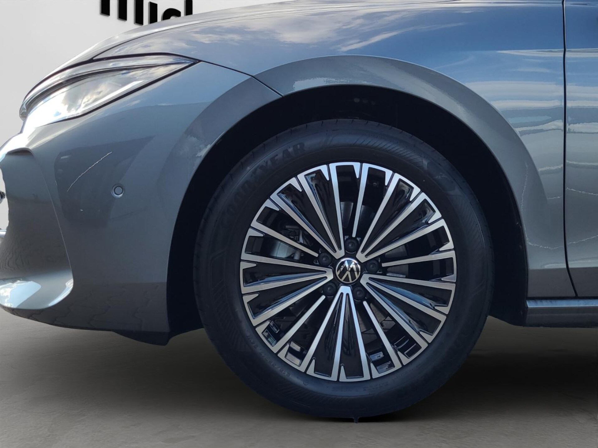 Volkswagen Passat Elegance