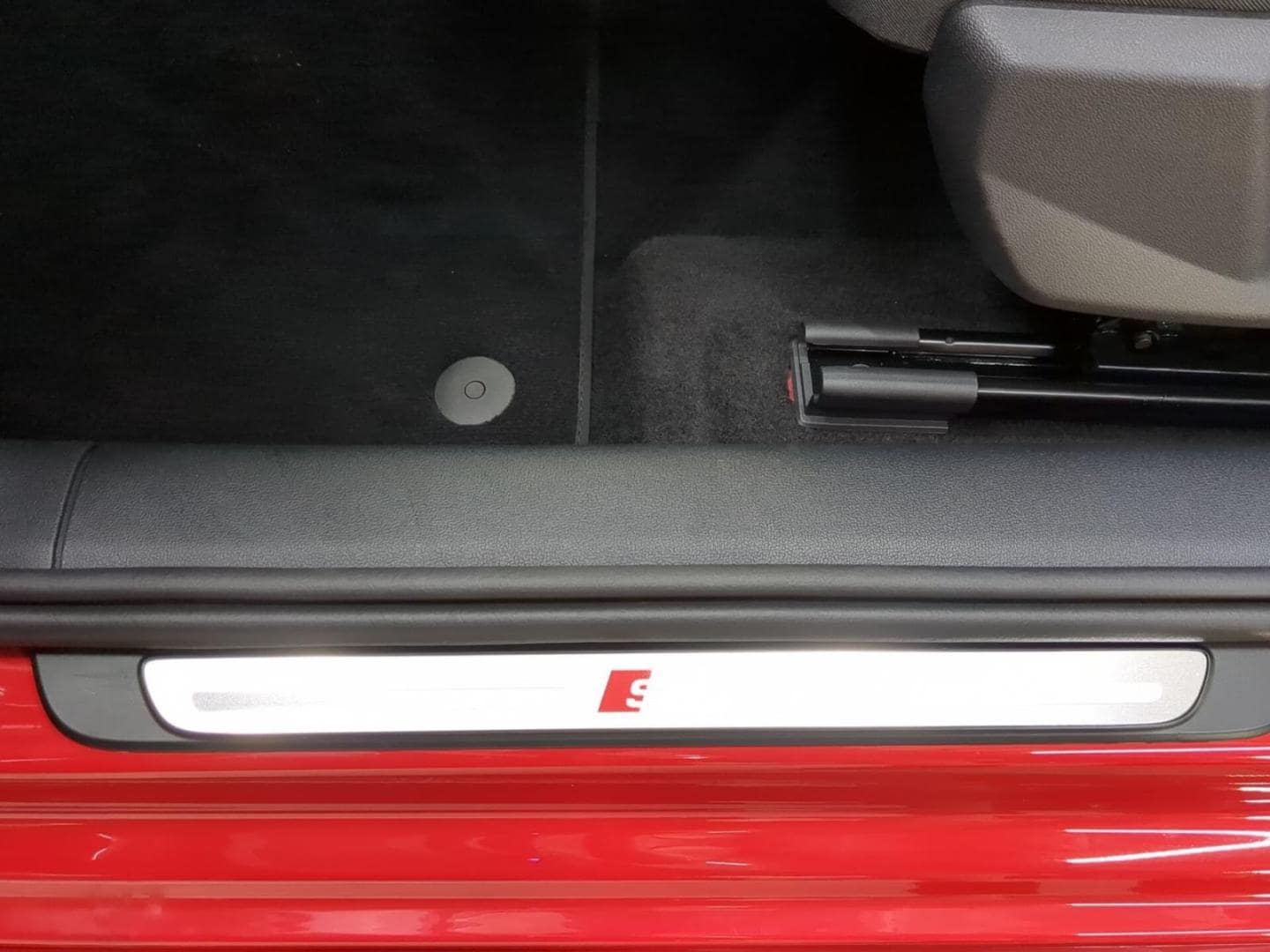 Bild über Audi A1 Sportback S line 25 TFSI S tronic - für weitere Informationen kontaktieren Sie den Audi Partner