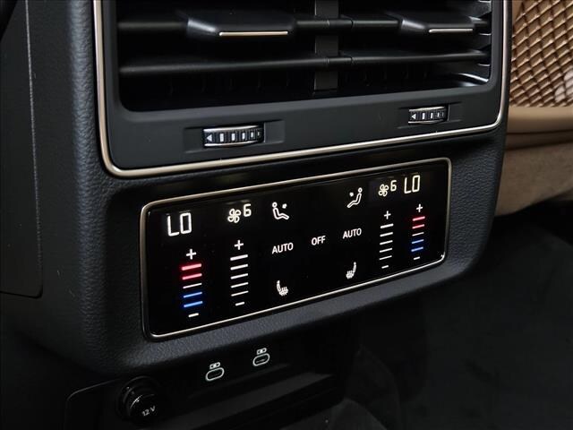 2026 Audi Q7 Premium Plus - Photo 17