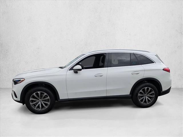2025 Mercedes-Benz GLC 300