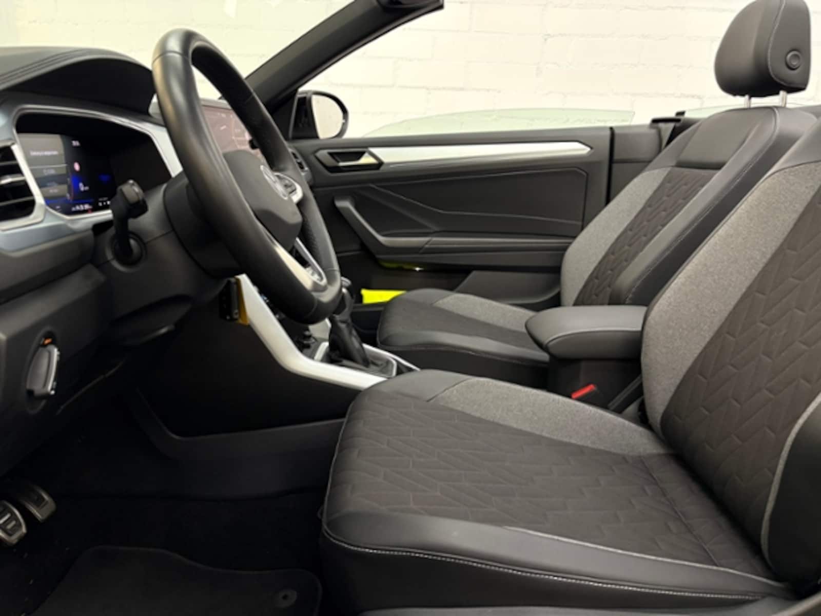 Volkswagen T-Roc Cabriolet – Bild 16