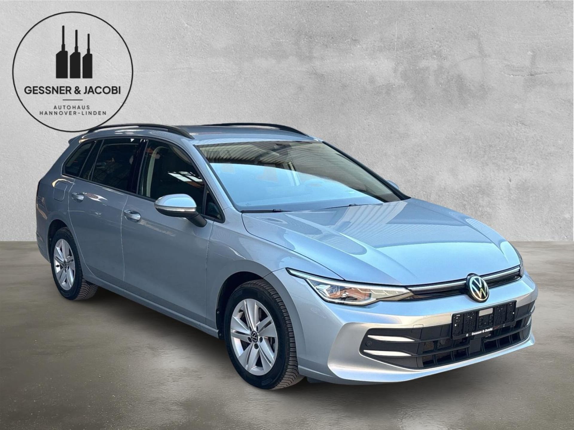 Volkswagen Golf Variant Life