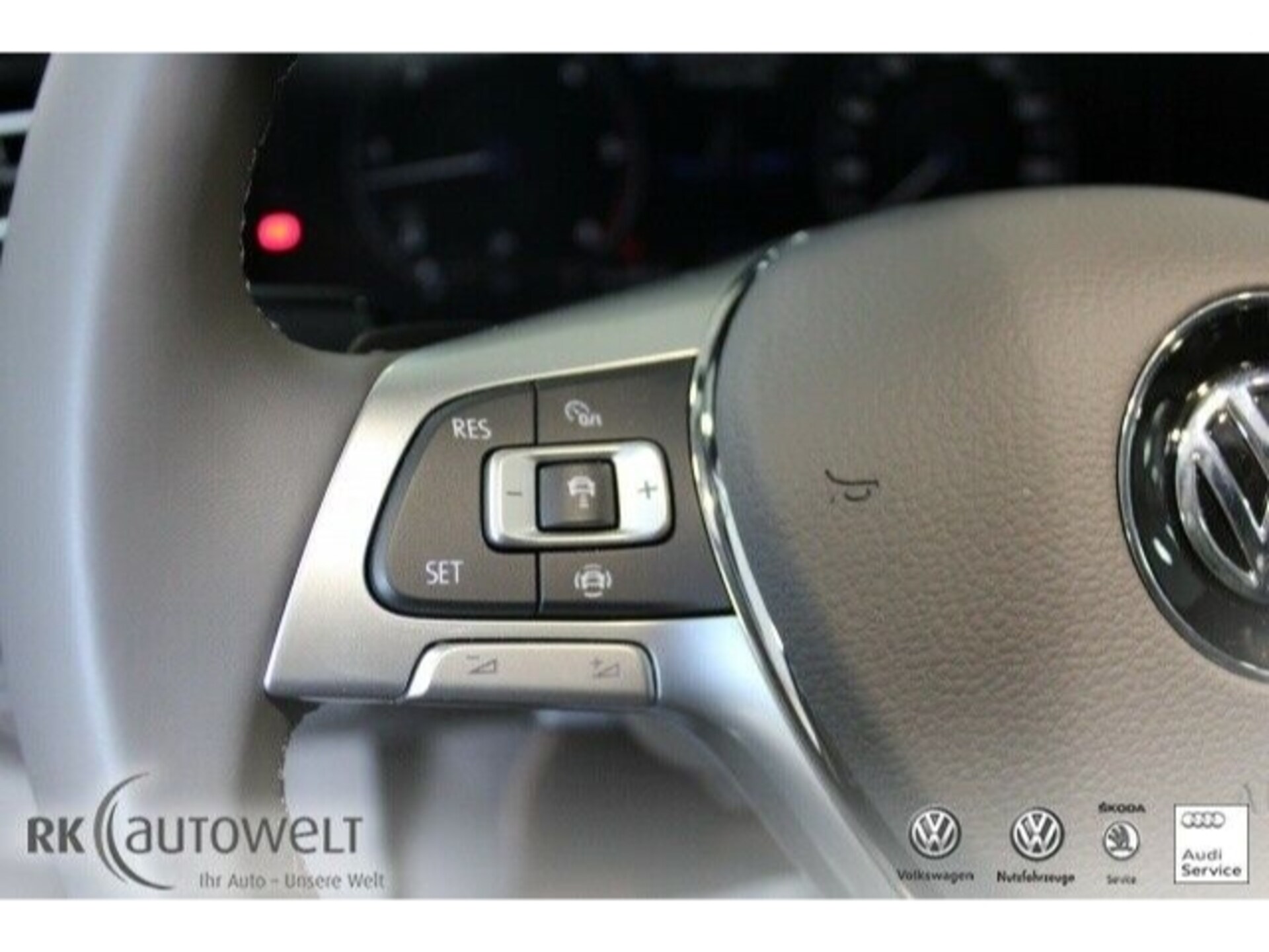 Volkswagen Touareg Basis-Modell