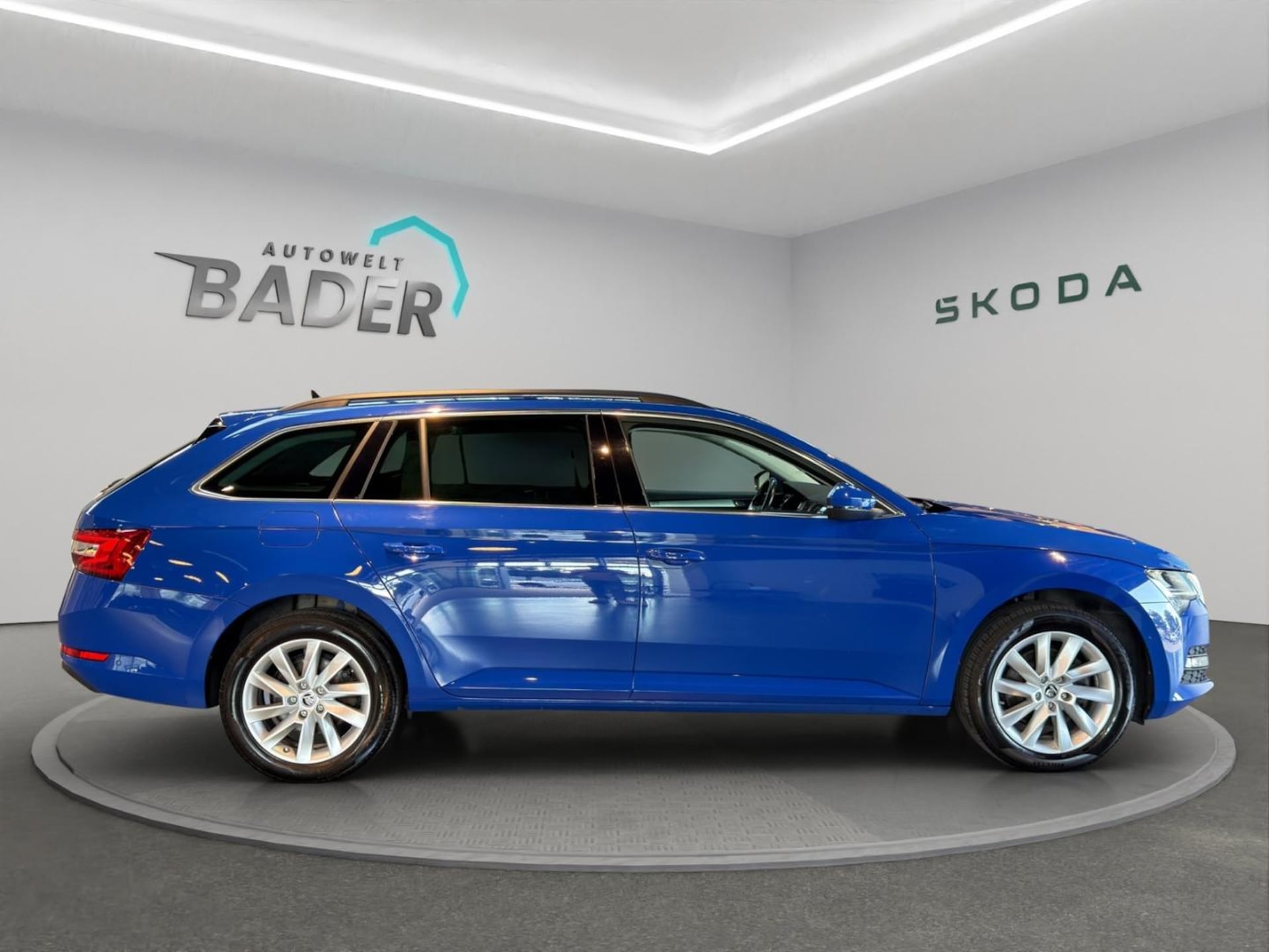 Skoda Superb Combi Ambition