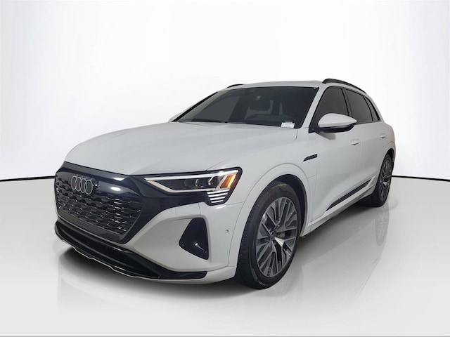 2024 Audi Q8 e-tron