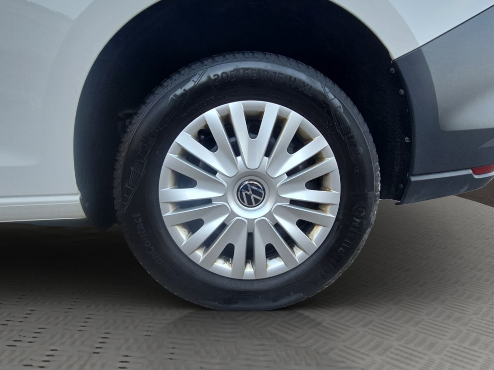Volkswagen Caddy Kombi Basis-Modell