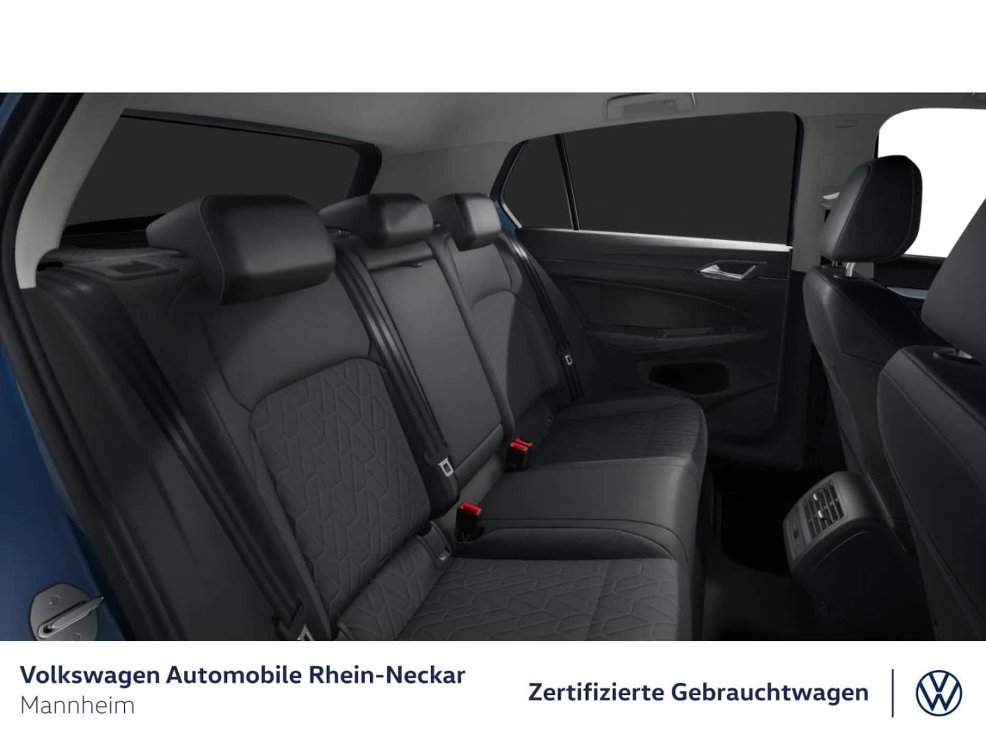 Volkswagen Golf Life
