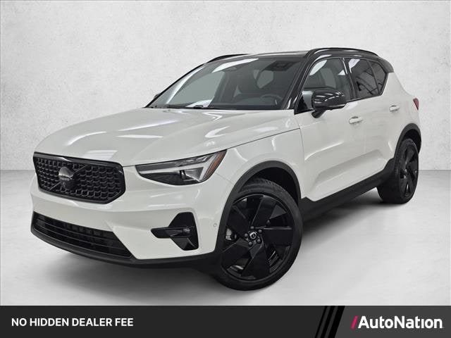 2026 Volvo XC40