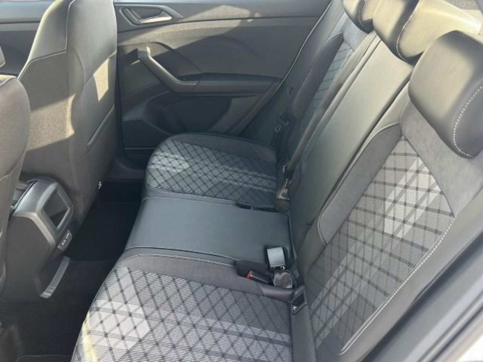 Volkswagen T-Cross – Bild 16