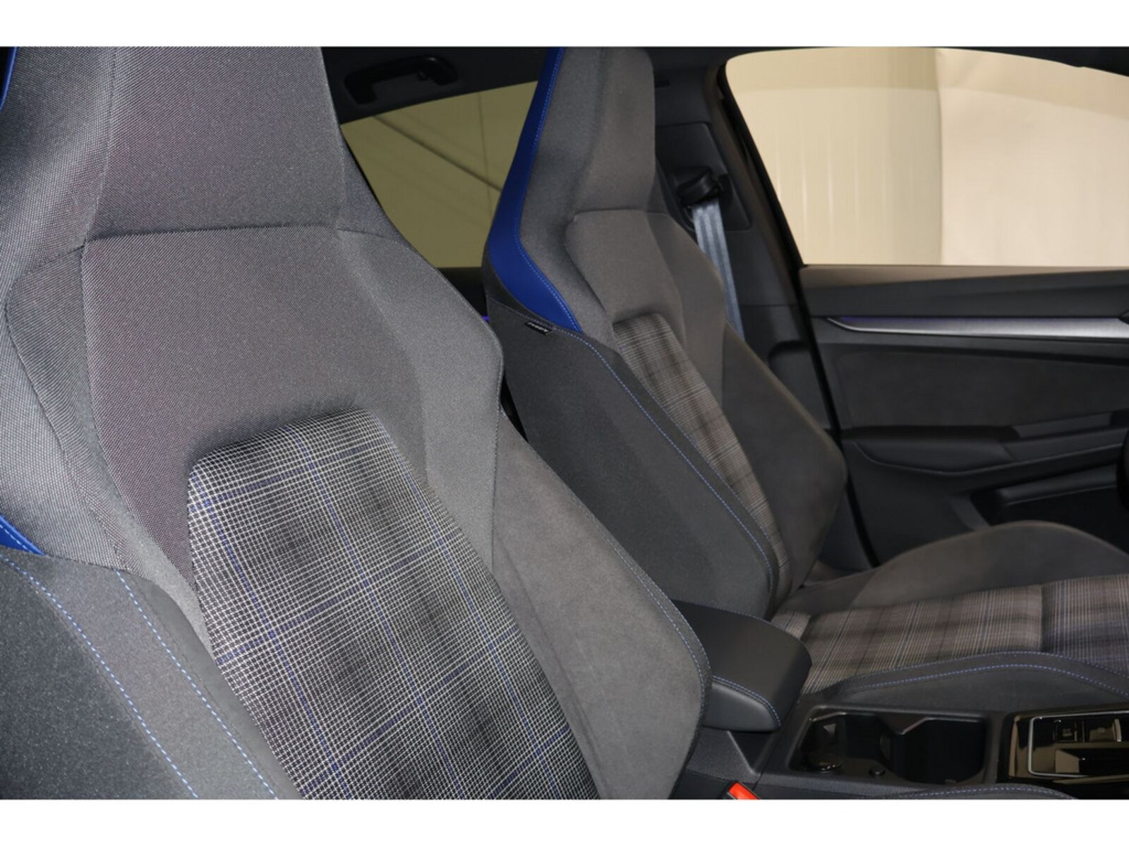 Volkswagen Golf – Bild 7