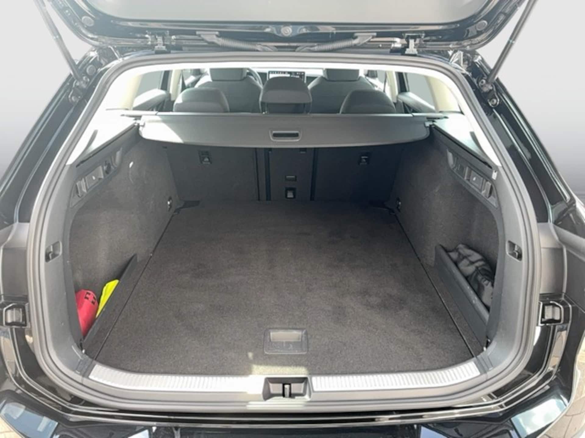 Volkswagen Passat Basis-Modell