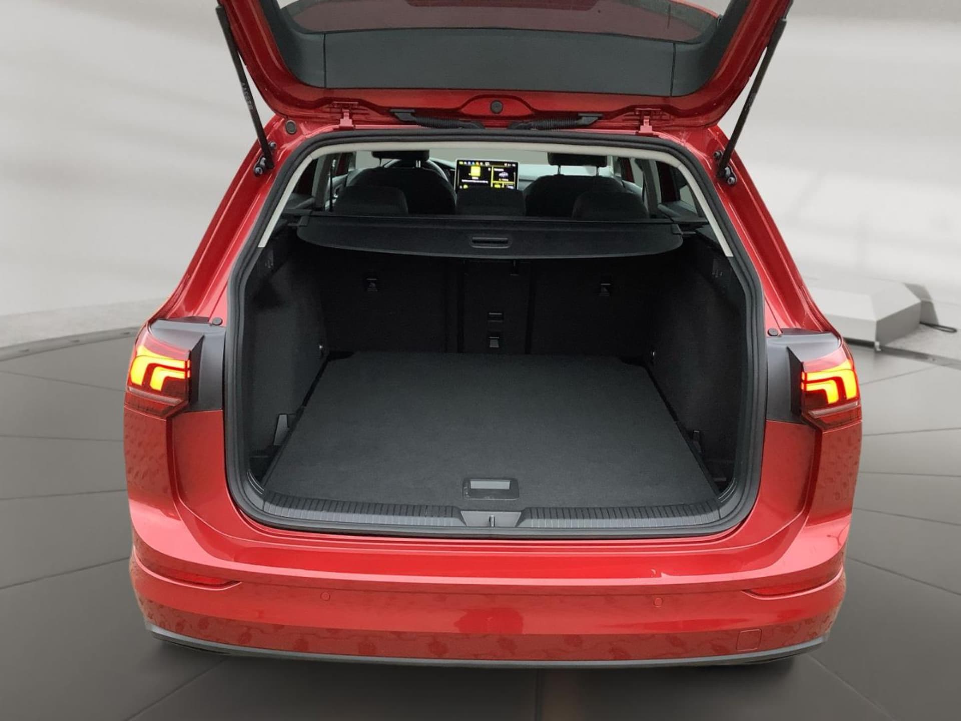 Volkswagen Golf Variant Life