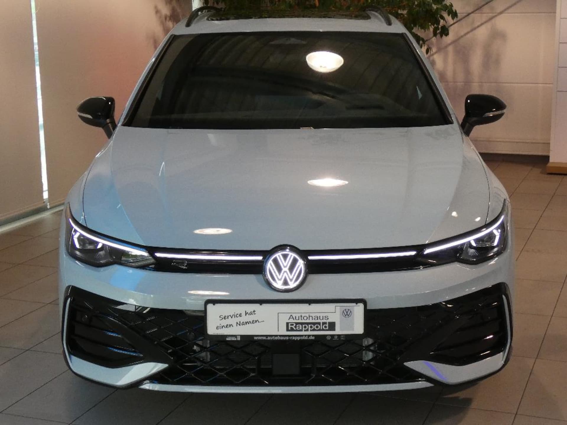 Volkswagen Golf Variant R-Line