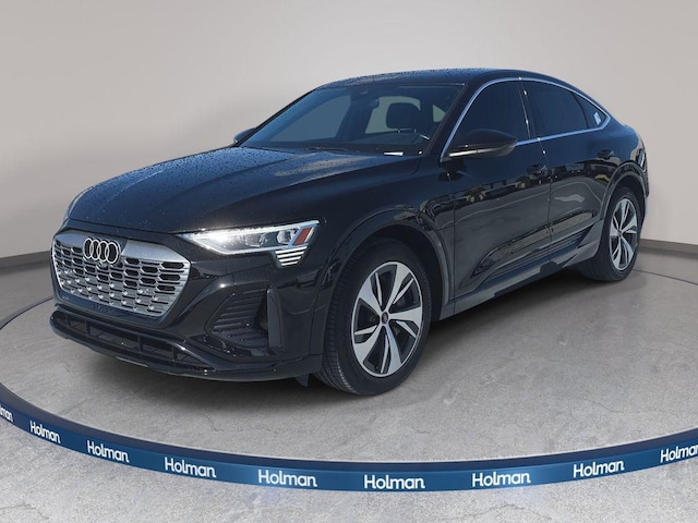 2024 Audi Q8 Sportback e-tron