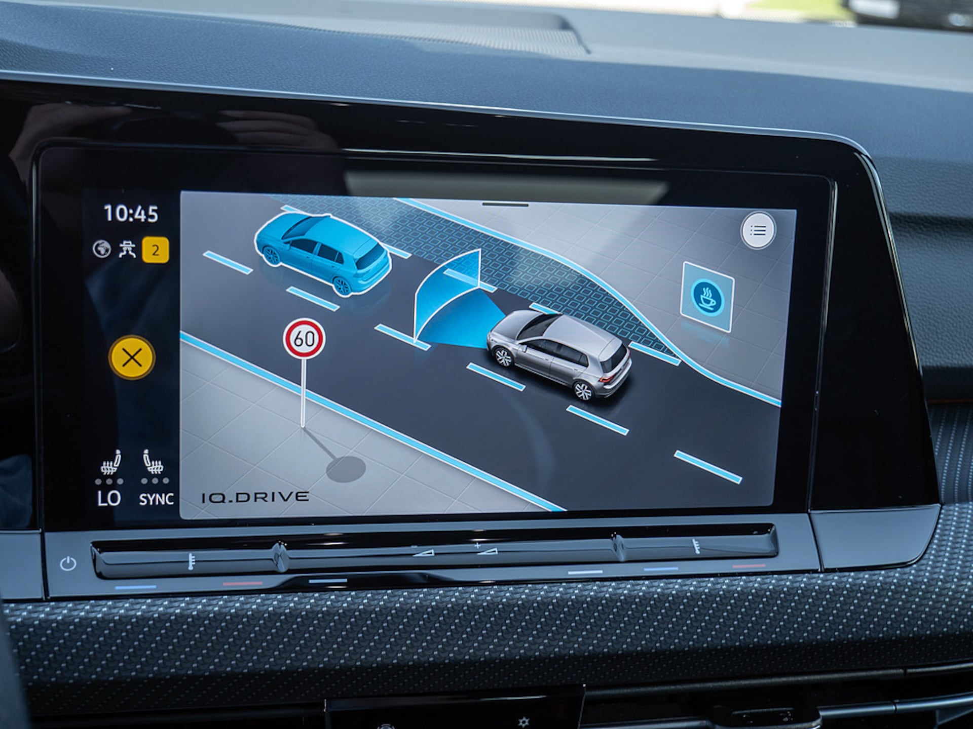 Volkswagen Golf R-Line