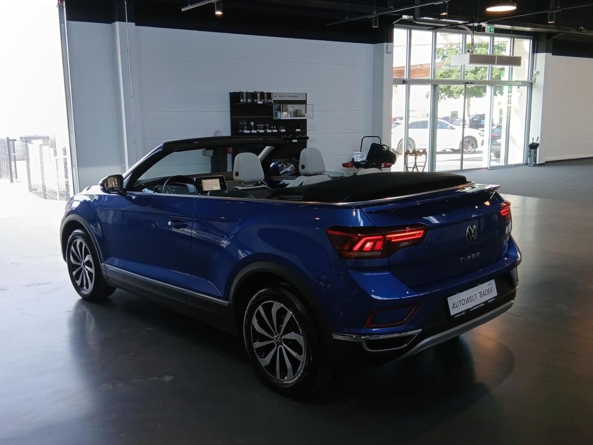 Volkswagen T-Roc Cabriolet Style