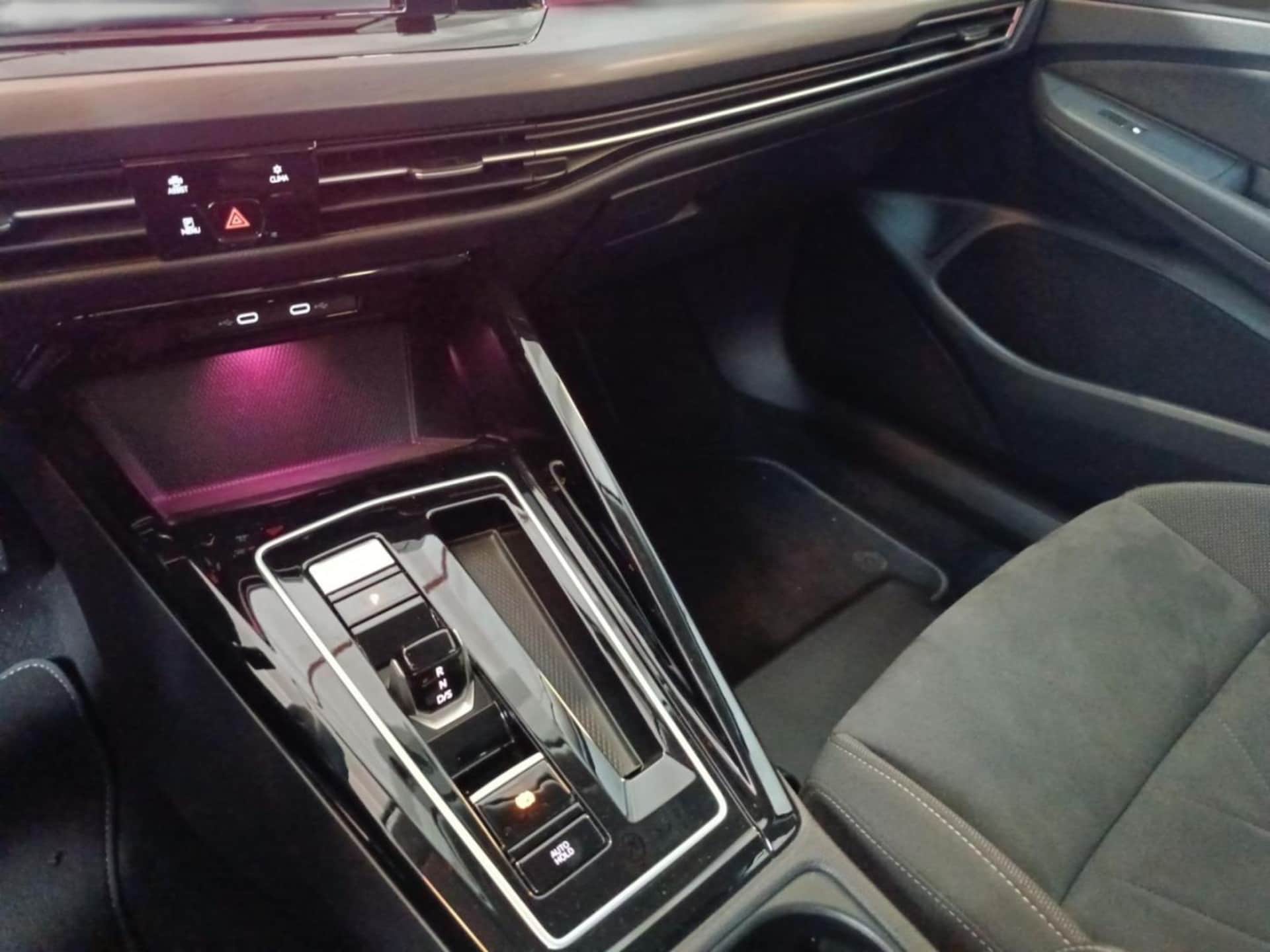 Volkswagen Golf Style