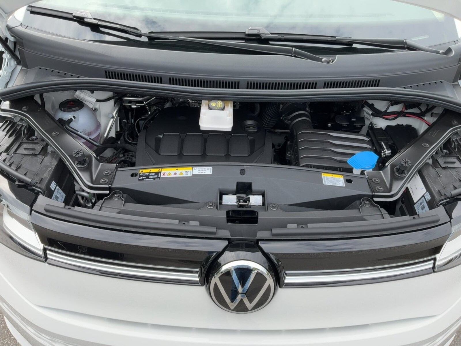 Volkswagen Multivan Langversion – Bild 13