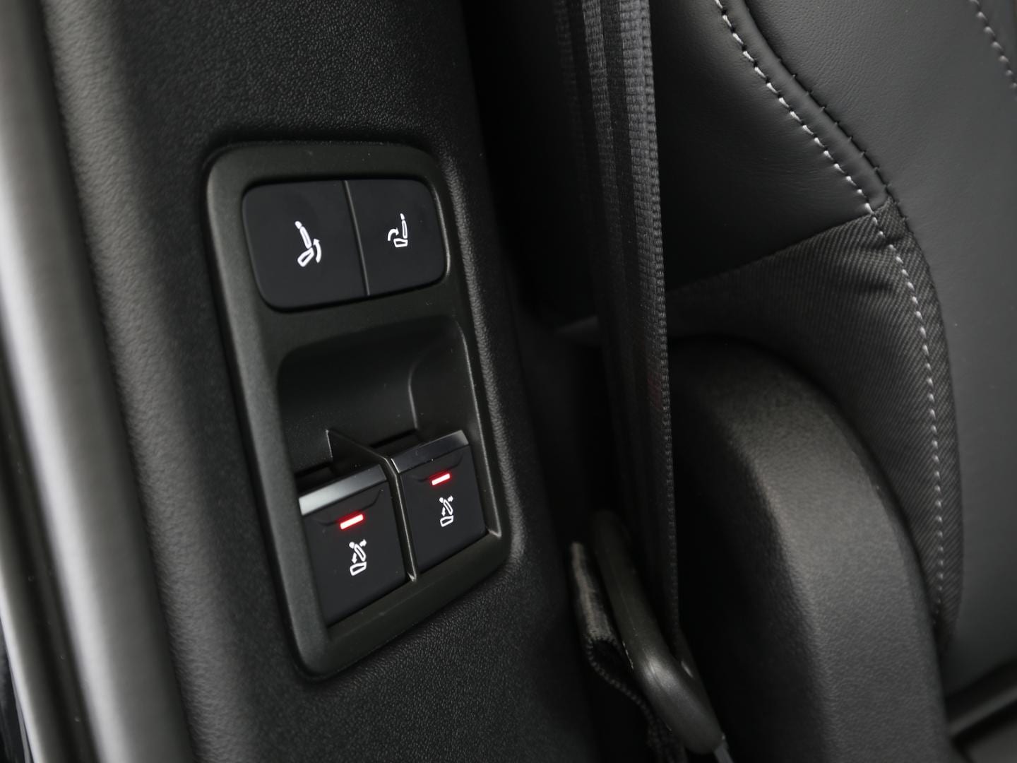 Bild über Audi Q7 SUV TDI quattro 220 kW tiptronic - für weitere Informationen kontaktieren Sie den Audi Partner
