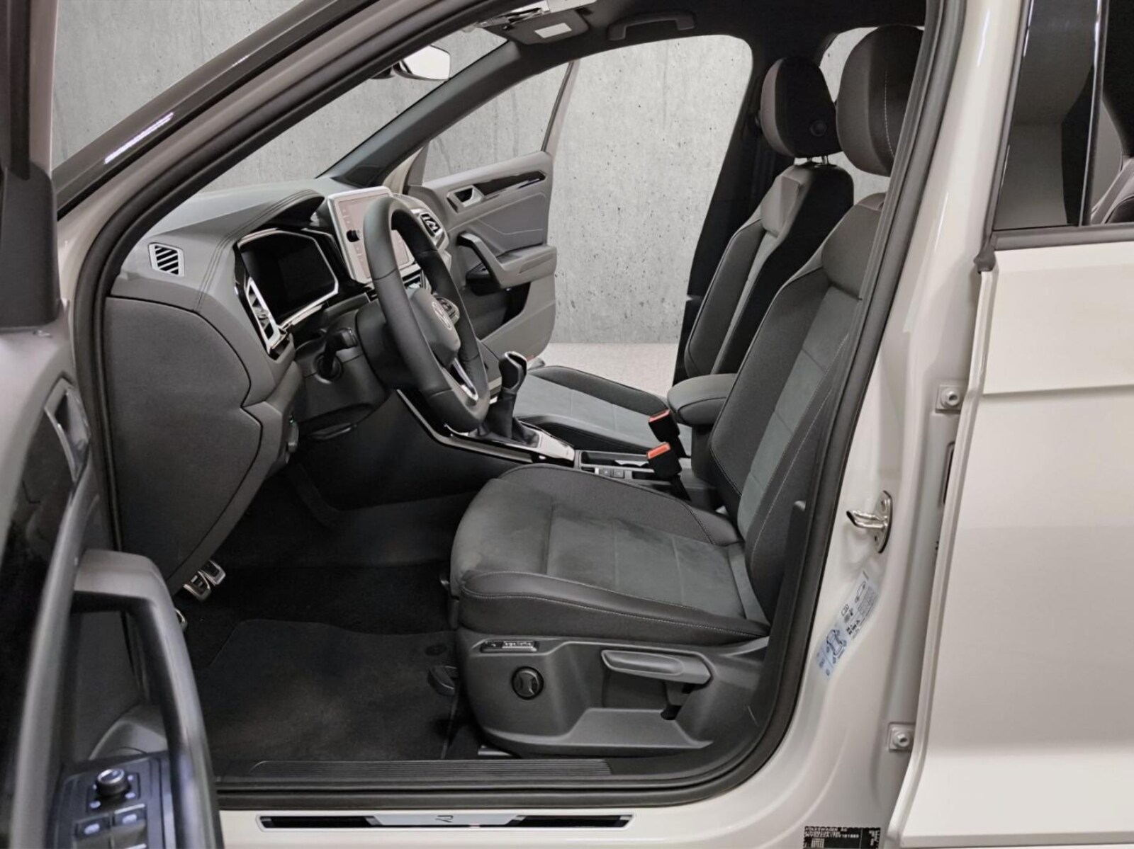 Volkswagen T-Roc – Bild 11