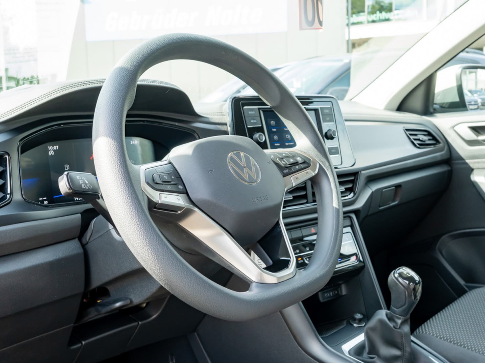 Volkswagen T-Roc Basis-Modell