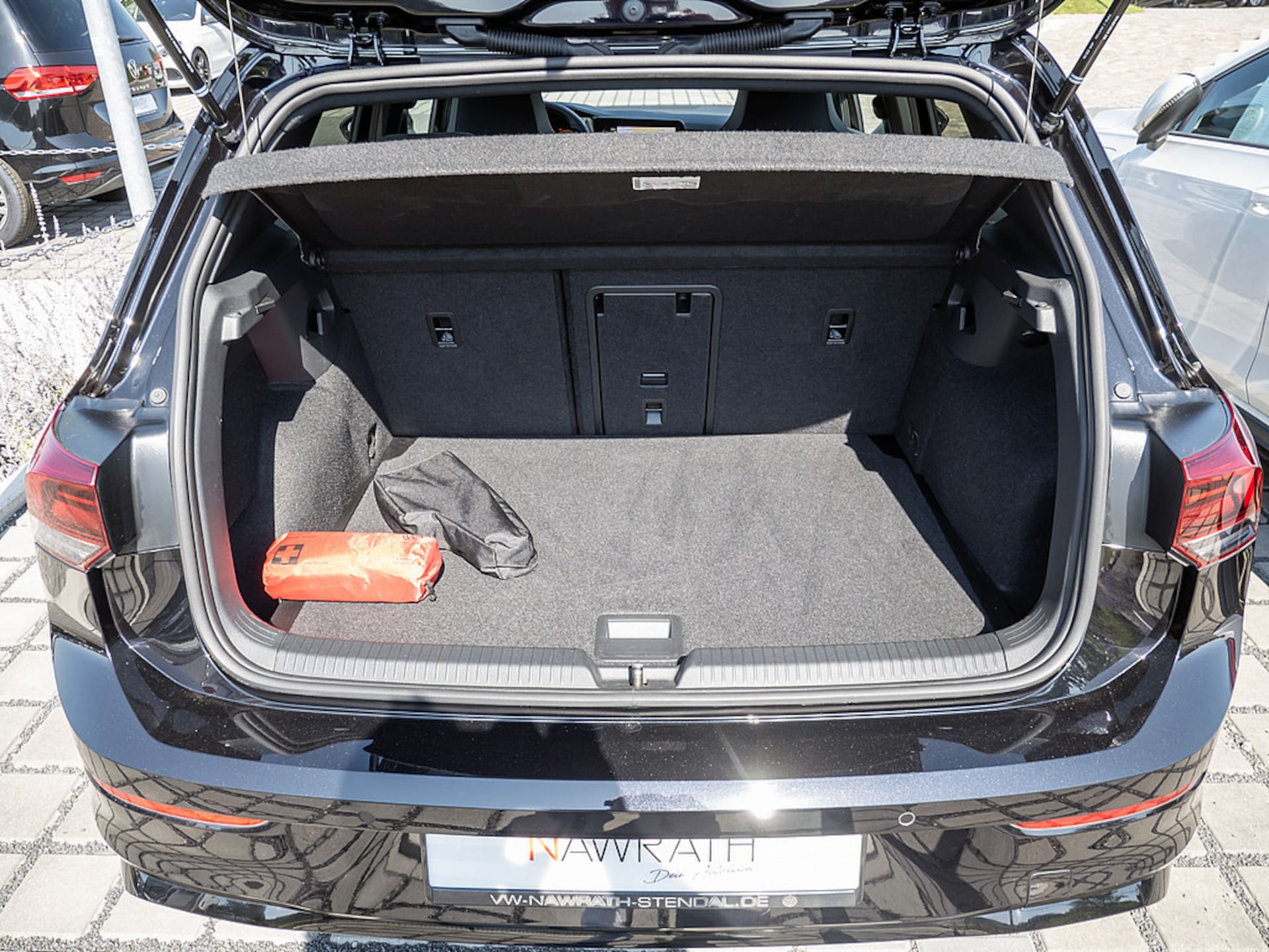 Volkswagen Golf R-Line