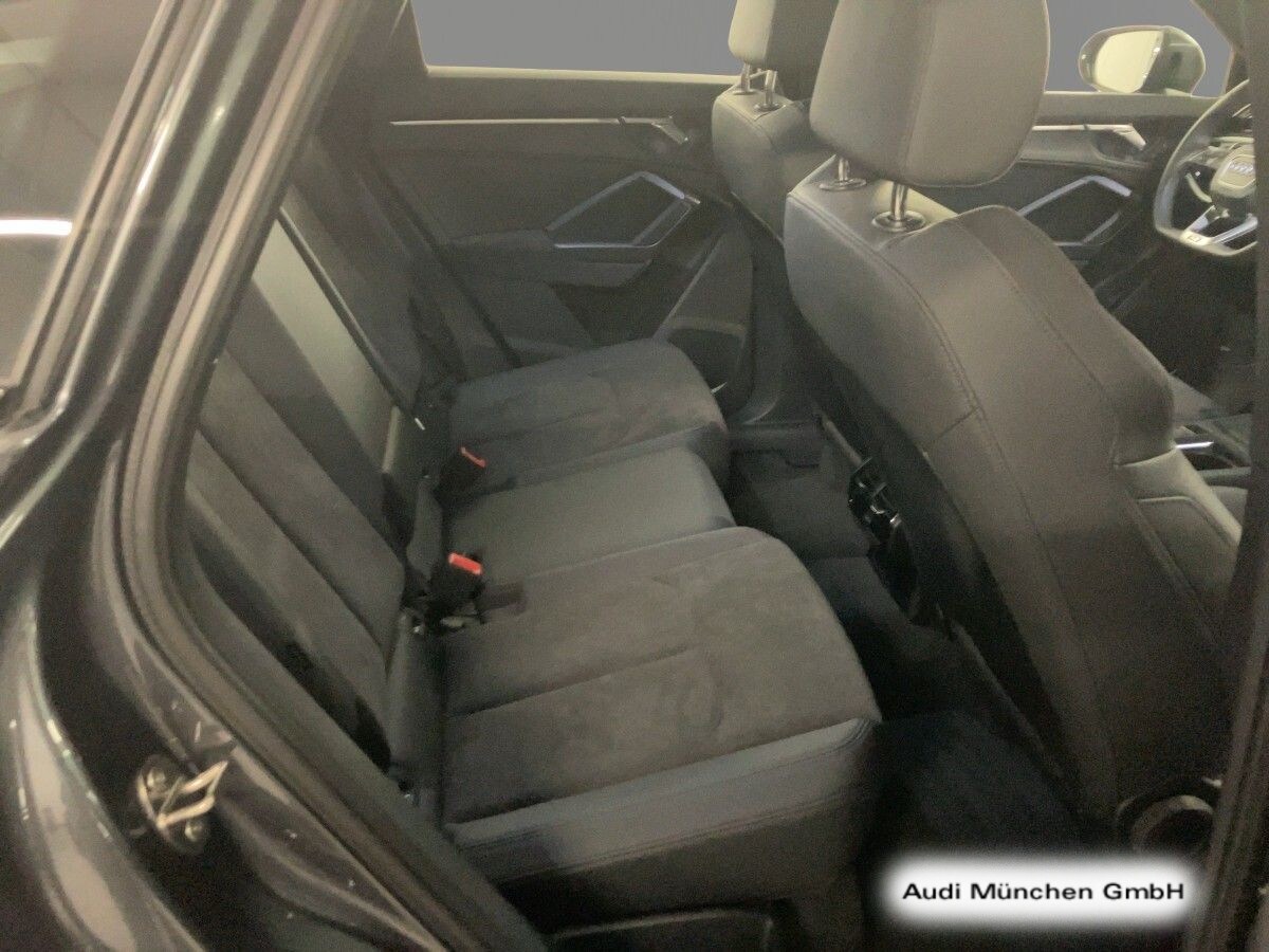 Image about Audi RS Q3 TFSI quattro S tronic