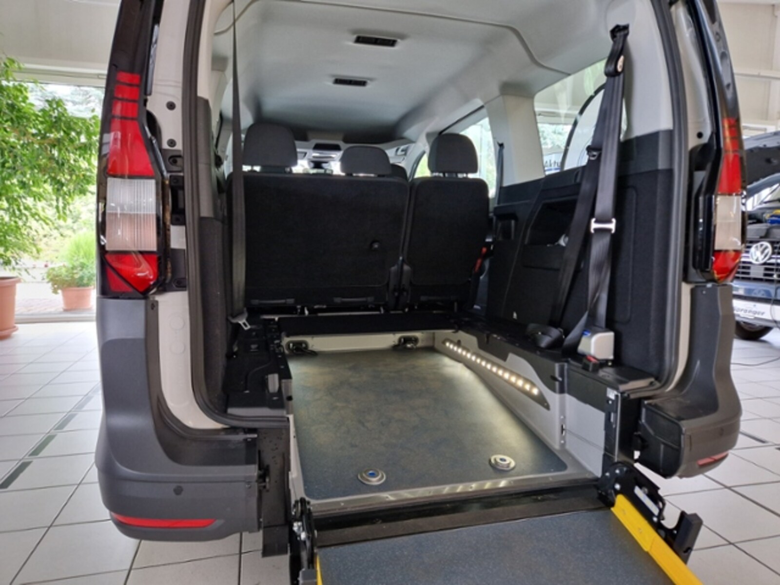 Volkswagen Caddy Maxi – Bild 30