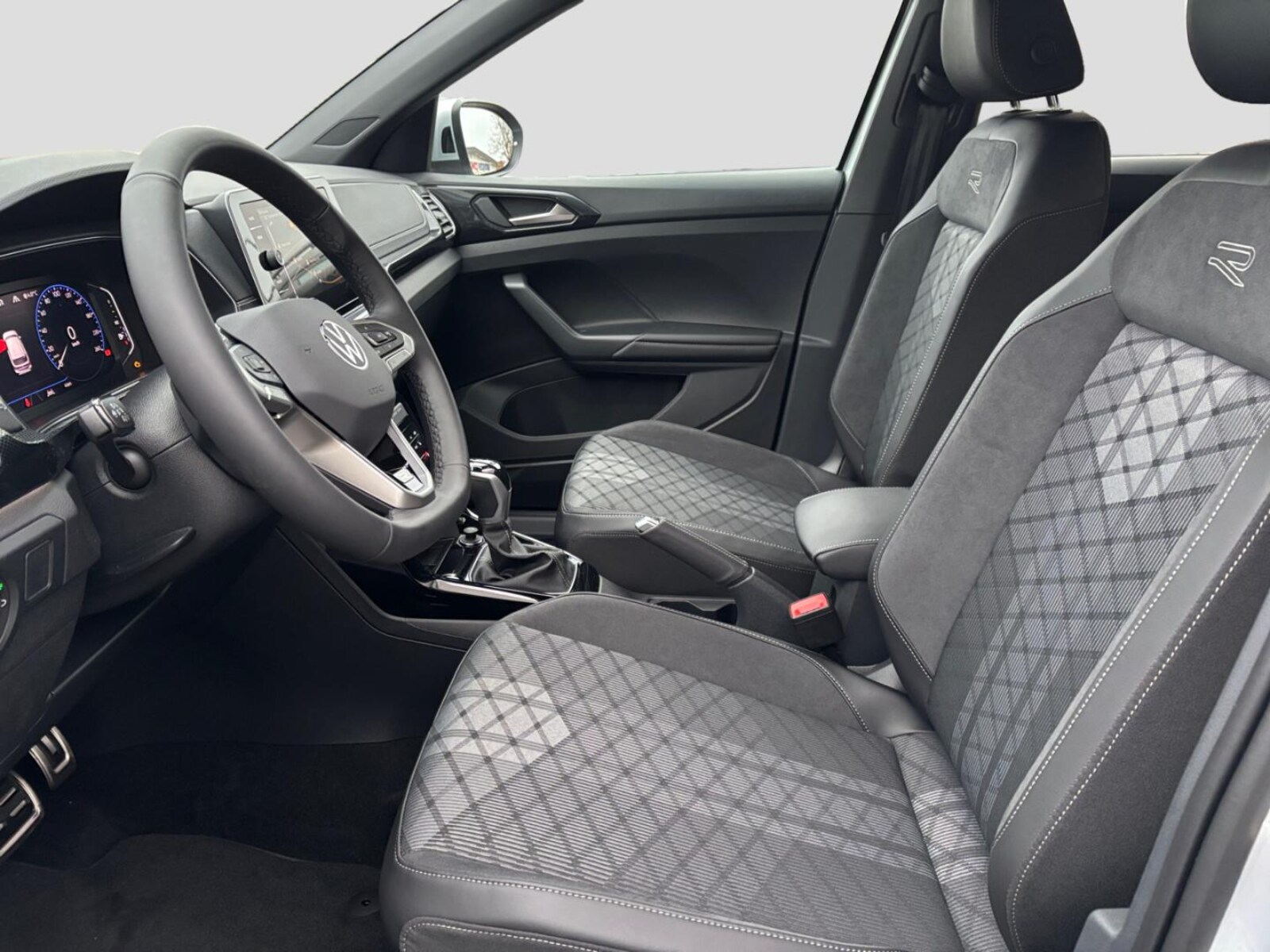 Volkswagen T-Cross – Bild 9
