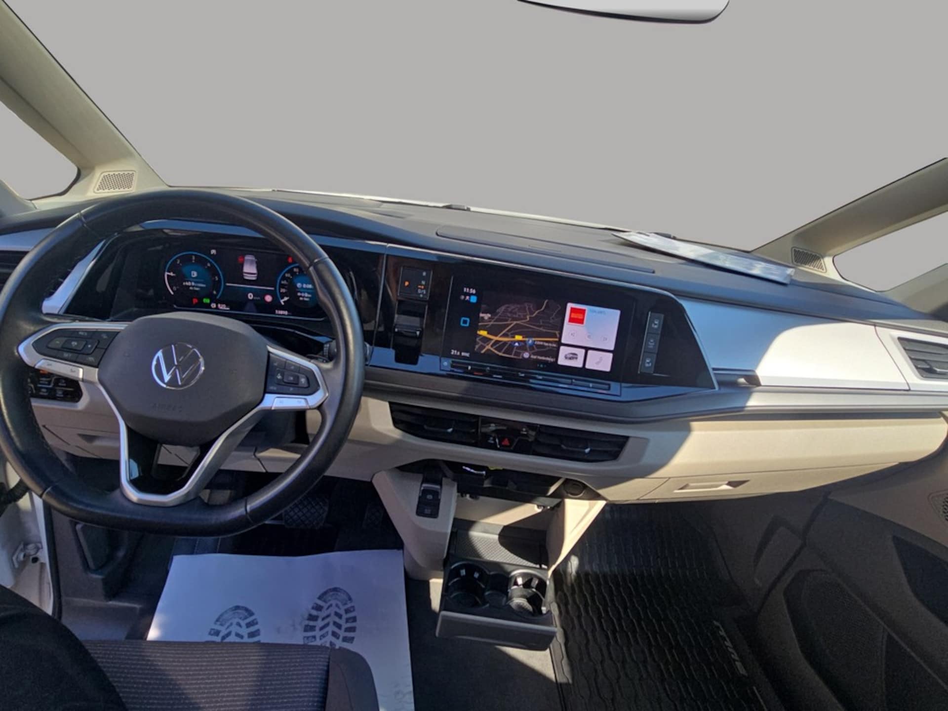 Volkswagen Multivan Langversion Basis-Modell
