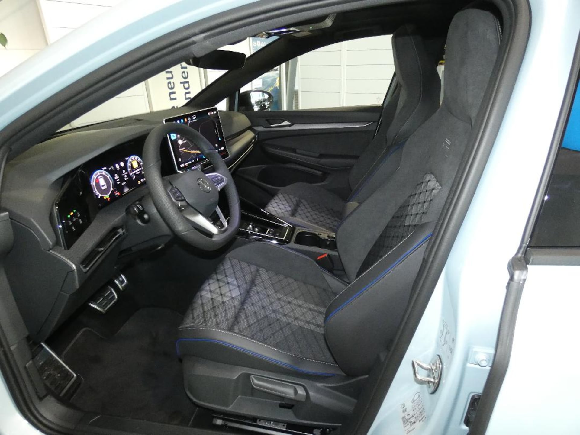 Volkswagen Golf Variant R-Line
