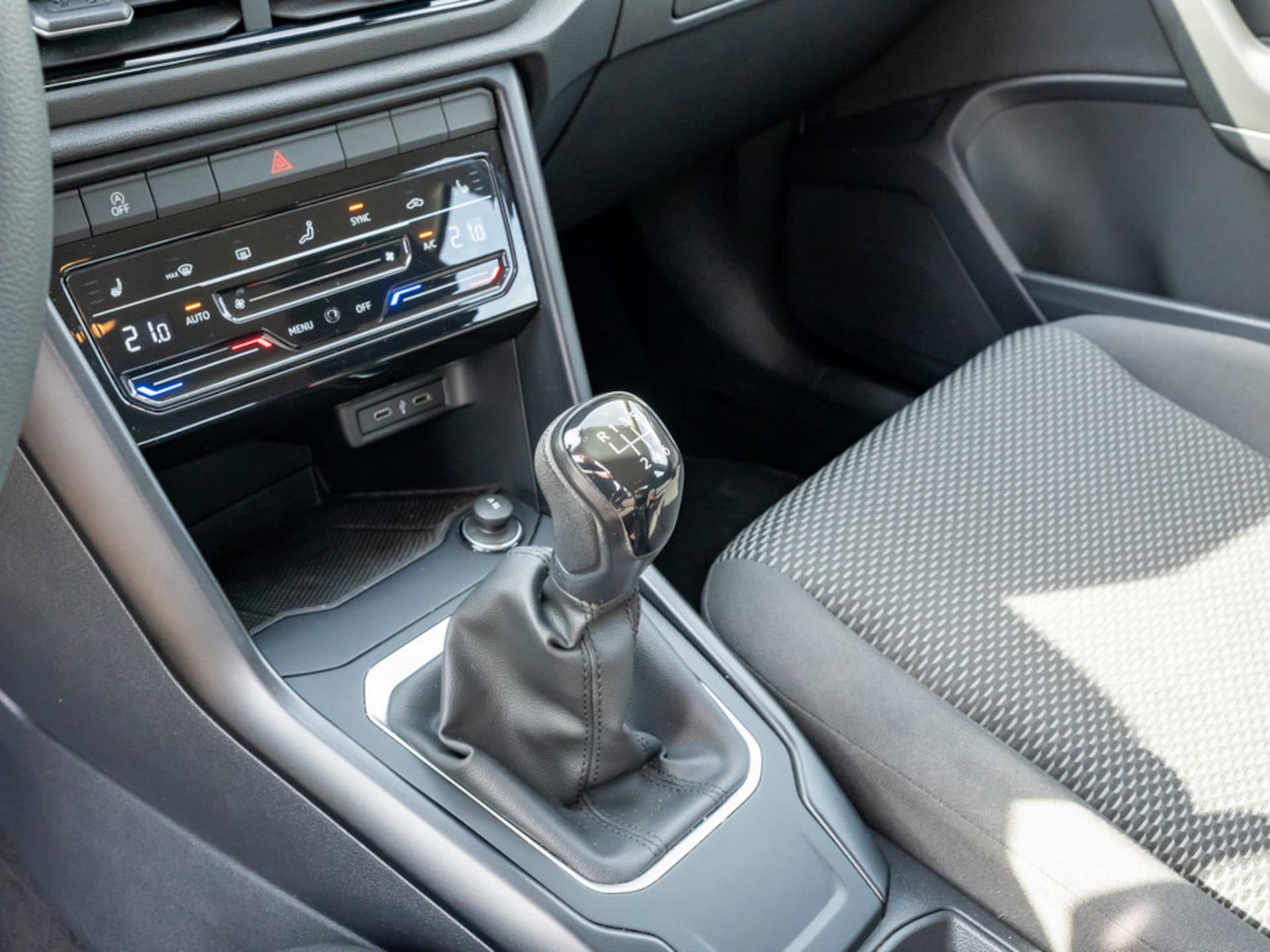 Volkswagen T-Roc Basis-Modell