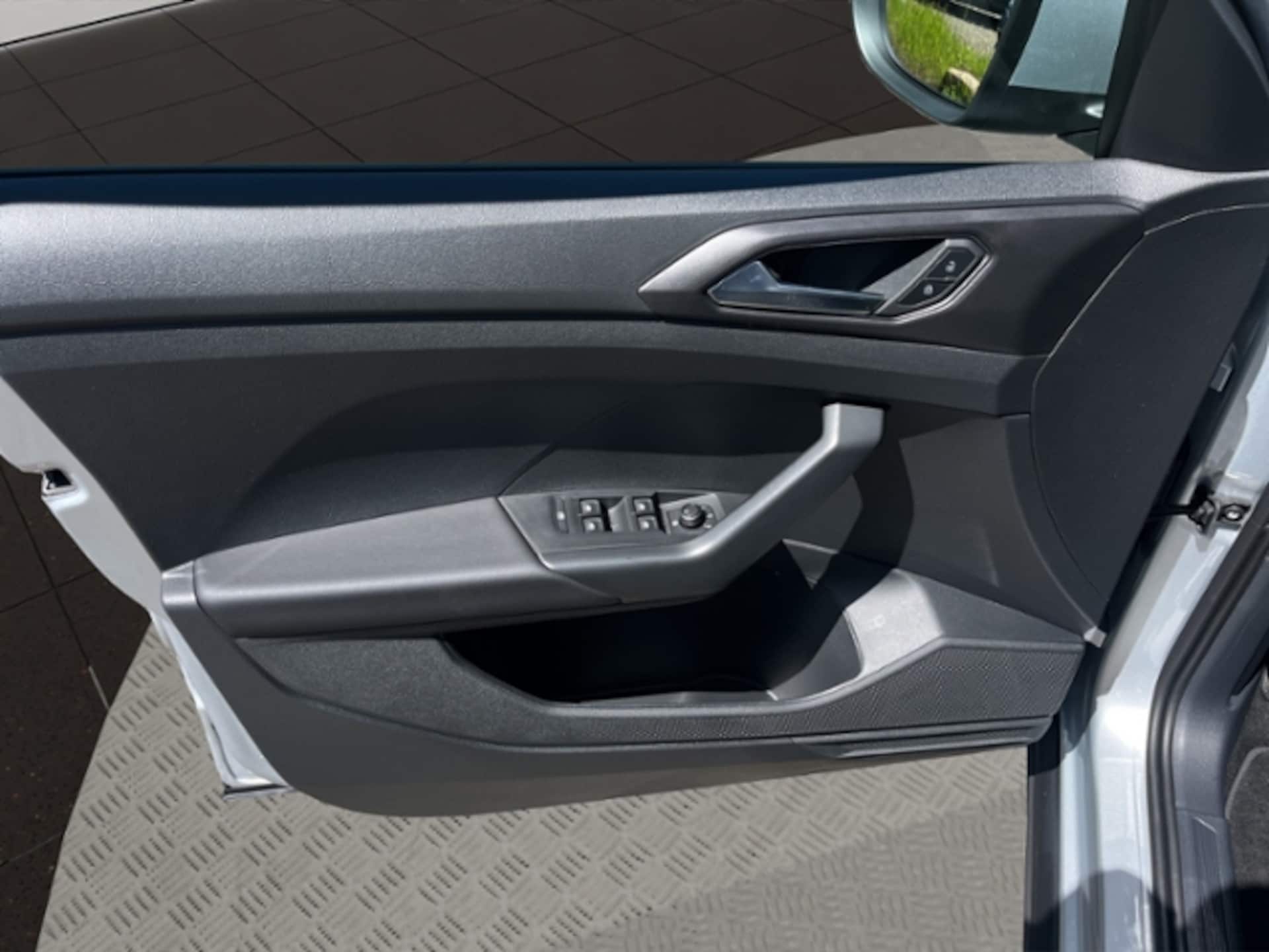 Volkswagen T-Cross Basis-Modell