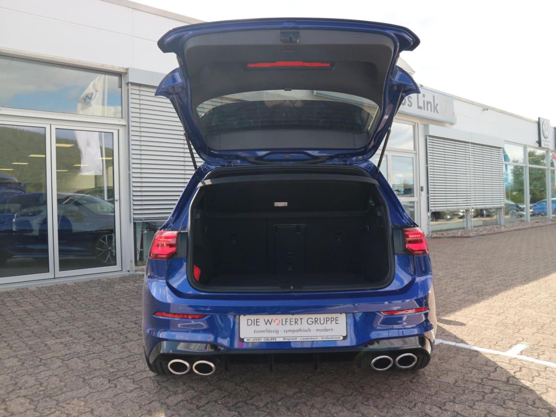 Volkswagen Golf R