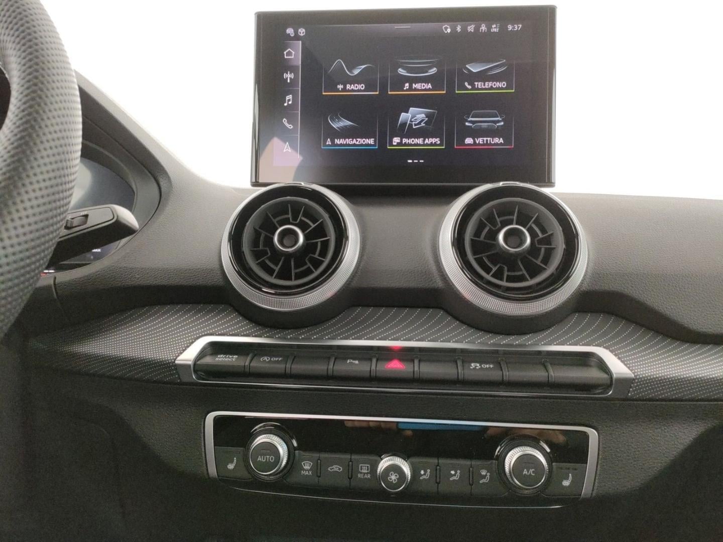 Immagine di Audi SQ2 SQ2 sport attitude TFSI 221 kW (300 CV) S tronic - Vista: for more details contact your dealer