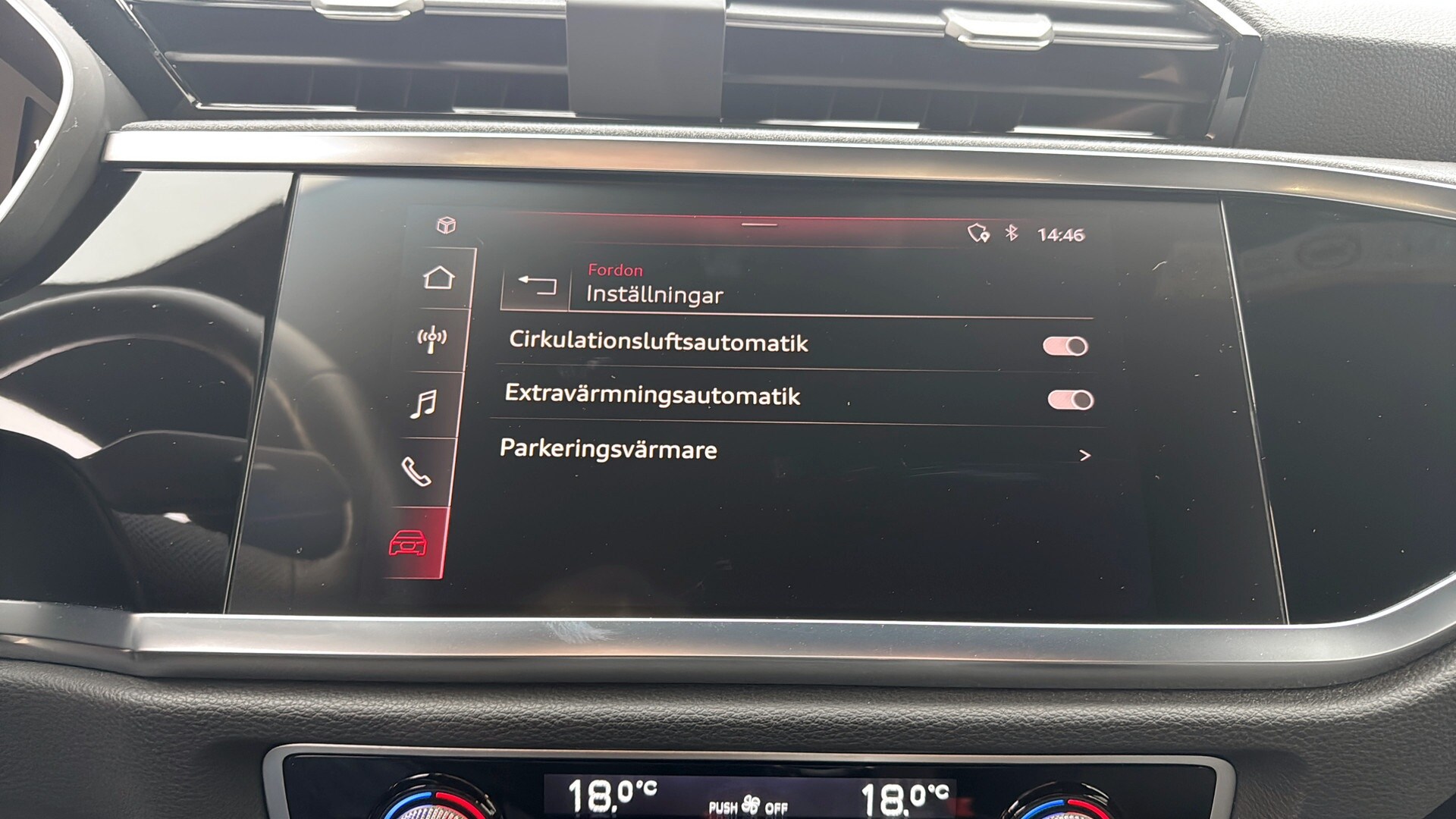 Bild som visar&nbsp;Audi Q3&nbsp;Q3 35 TDI quattro S line 150 hk 6-växlad - för mer information kontakta din Audi Partner