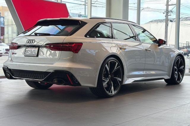 2023 Audi RS6 Avant