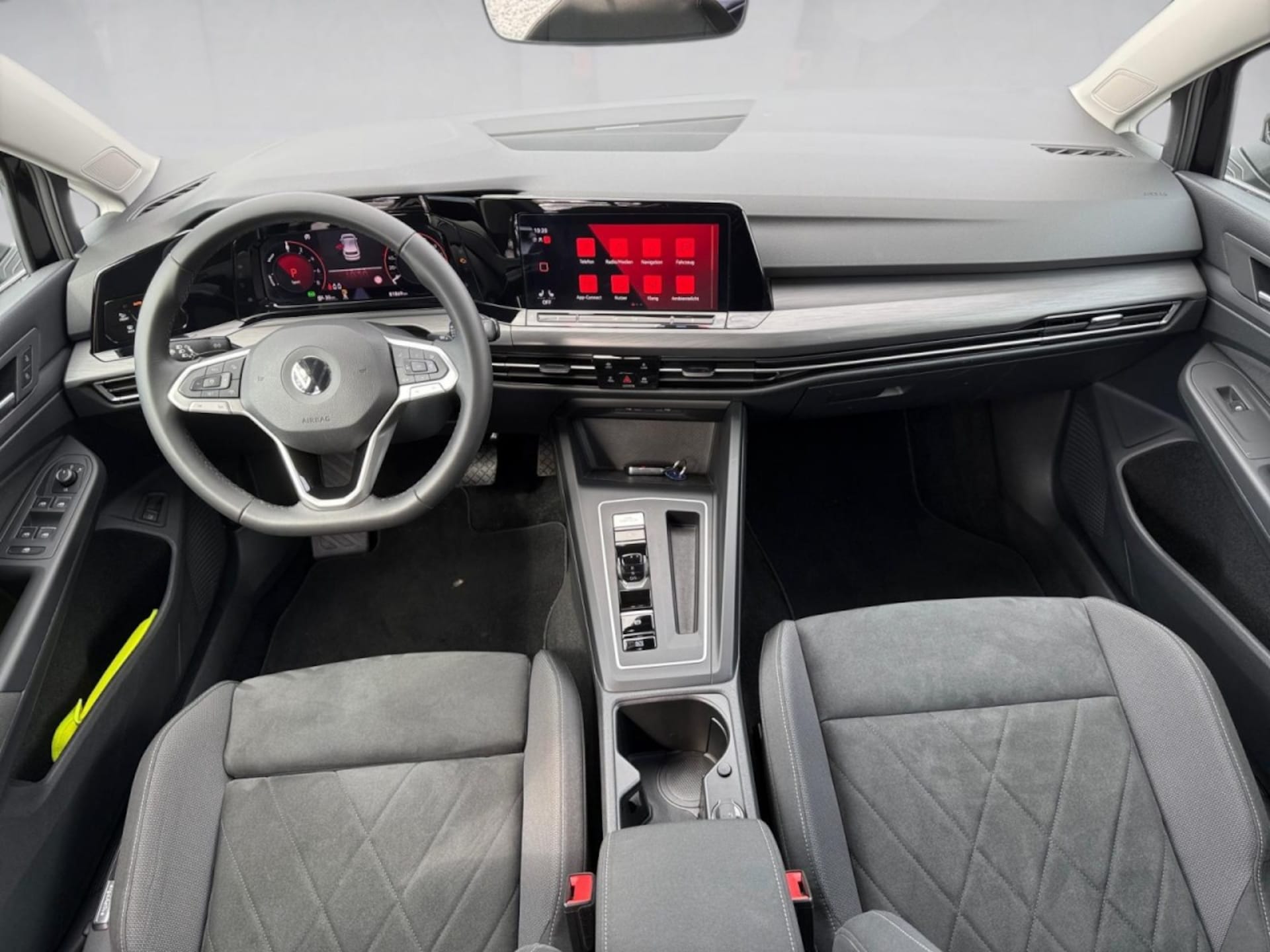 Volkswagen Golf Style