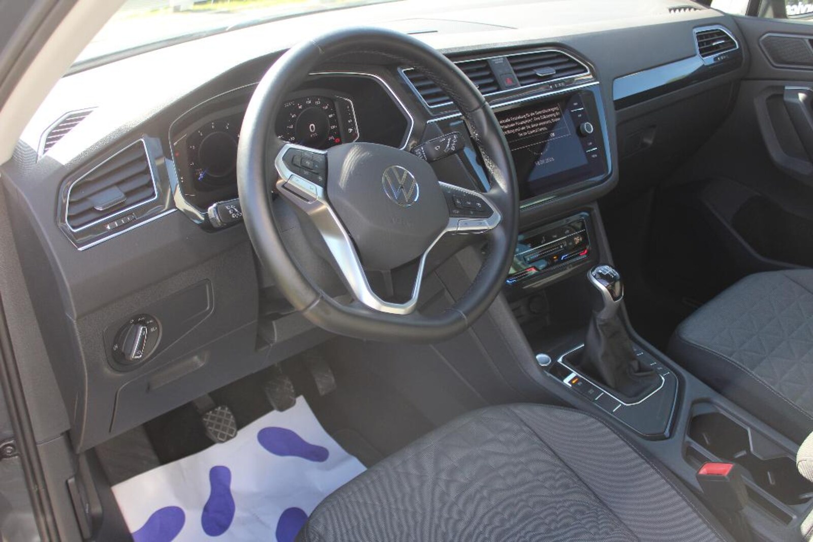 Volkswagen Tiguan – Bild 3