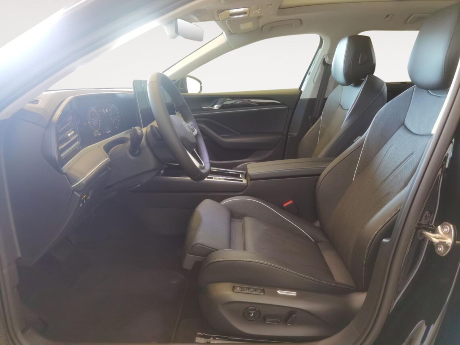 Volkswagen Passat – Bild 10