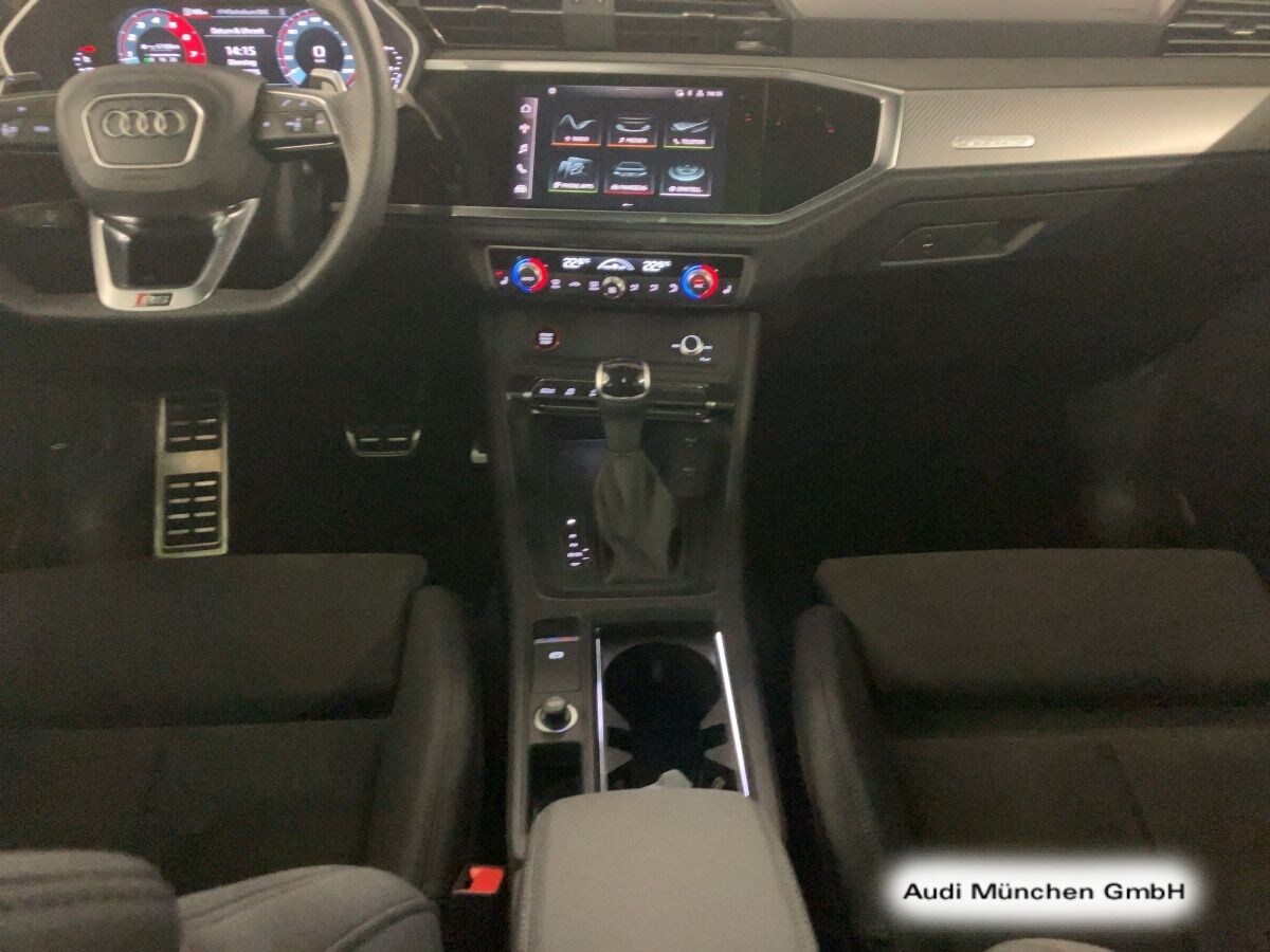 Image about Audi RS Q3 TFSI quattro S tronic