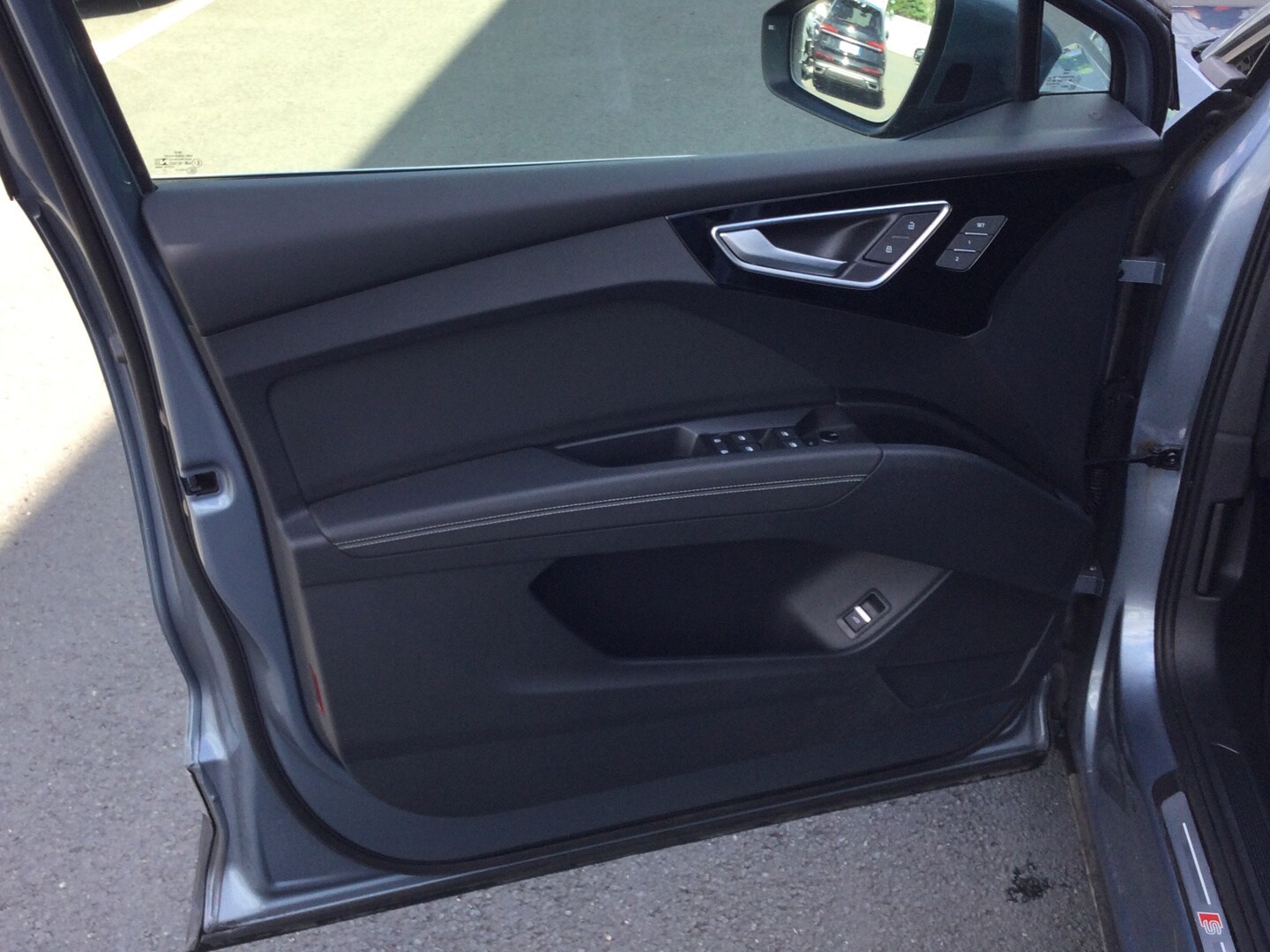 Image about Audi Q4 e-tron 50 e-tron quattro