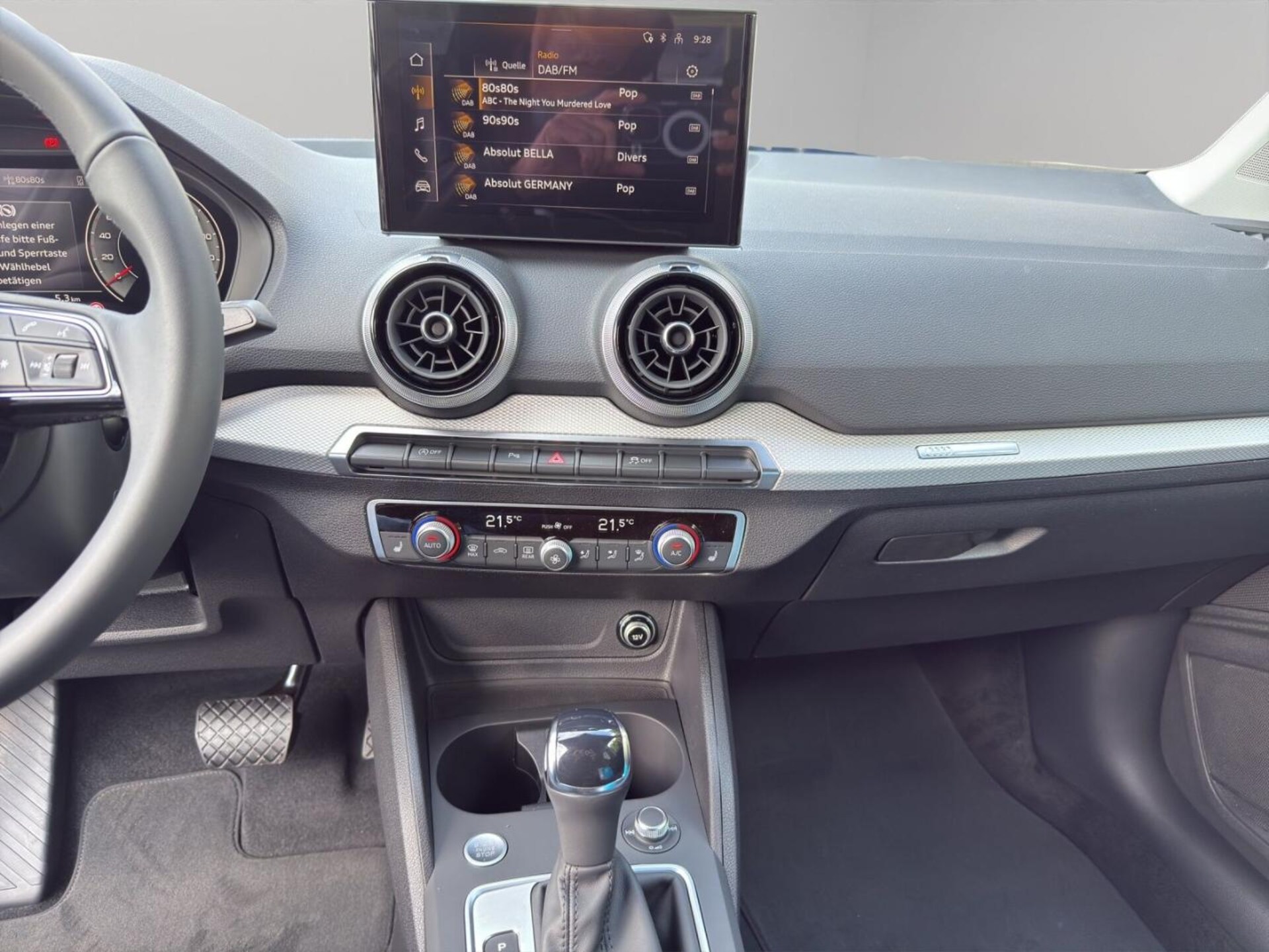 Audi Q2 S line