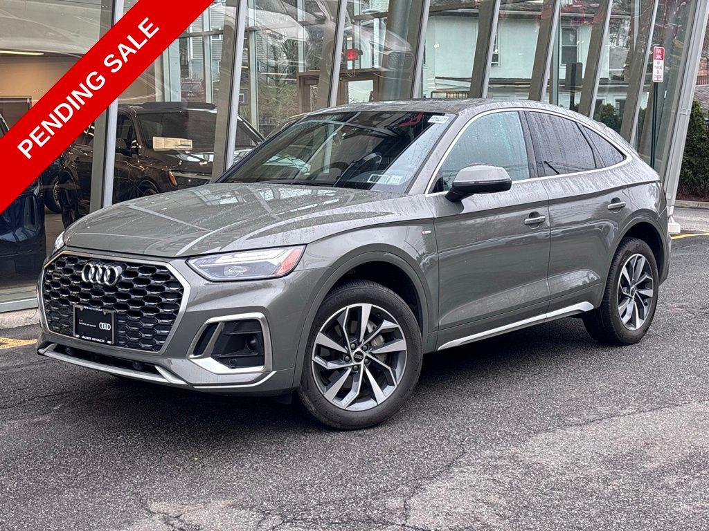 2023 Audi Q5 Sportback 45 Premium's photo