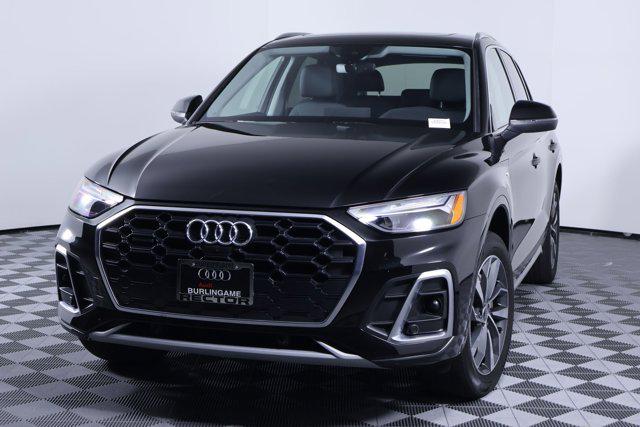 2023 Audi Q5 45 Premium Plus's photo